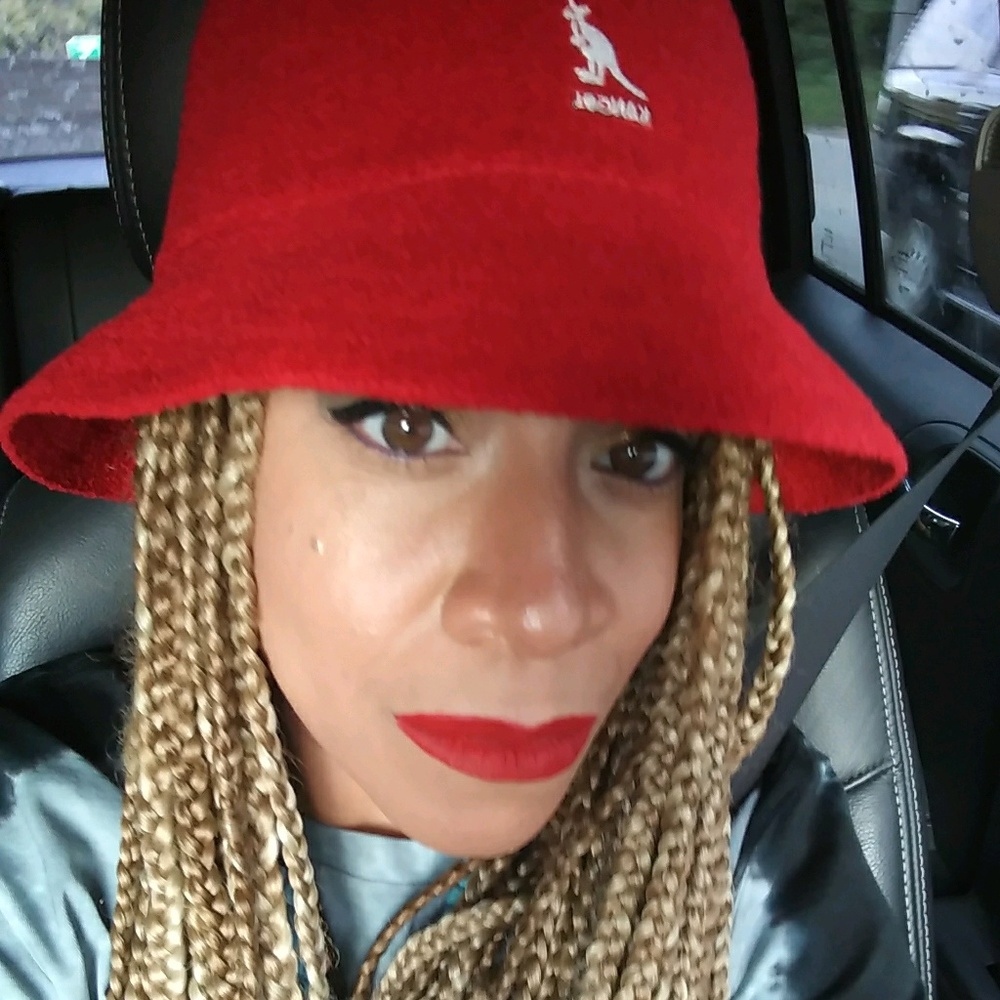 Meet your Posher, Jo